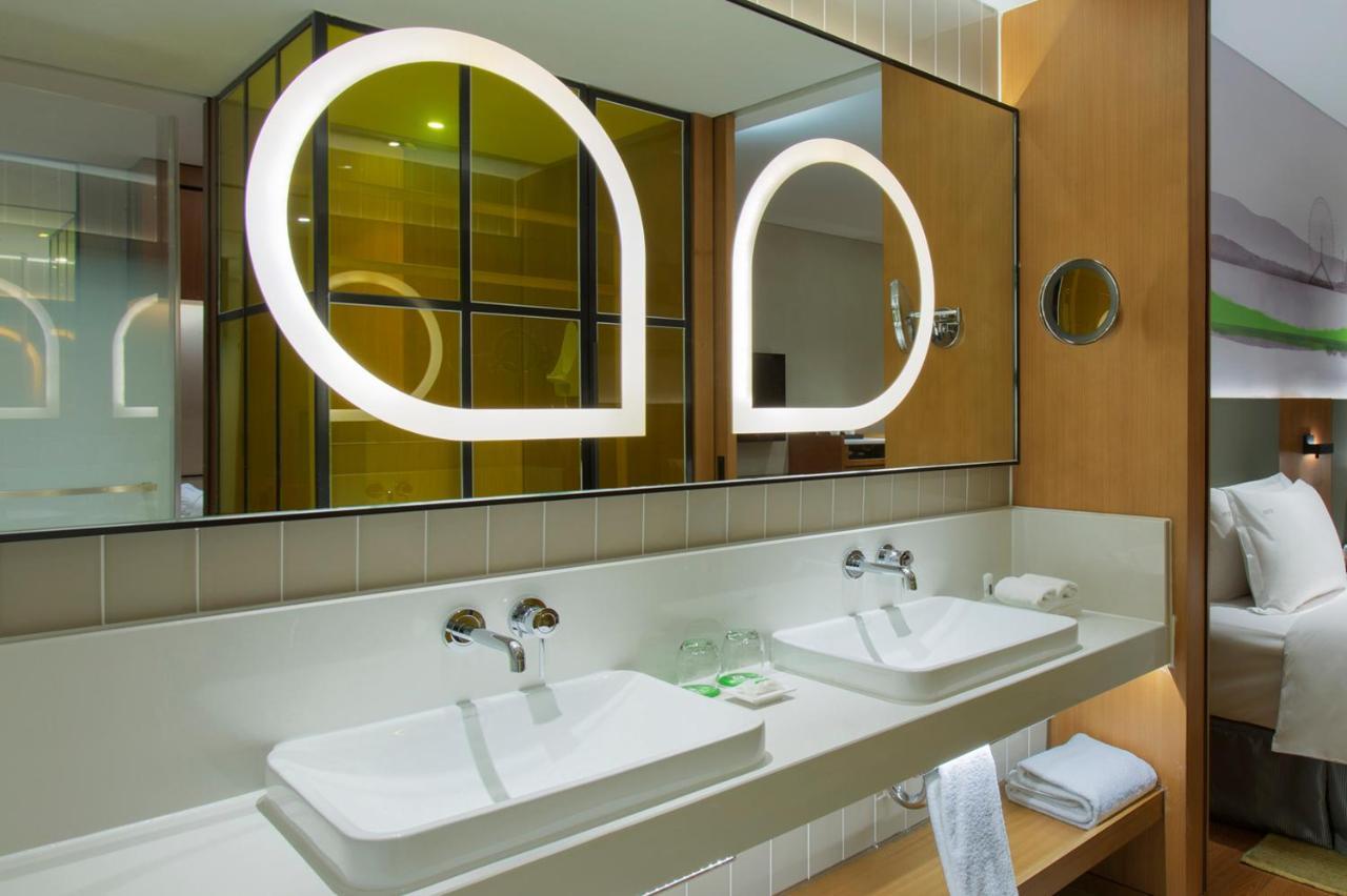 Holiday Inn & Suites Tianjin Downtown By Ihg,Tianjin Drum Tower,Joycity Shopping Mall,Tianjin Ancient Cultural Street,Haihe River,The Porcelain House,Convenient Access To Tianjin Binhai International Airport 외부 사진