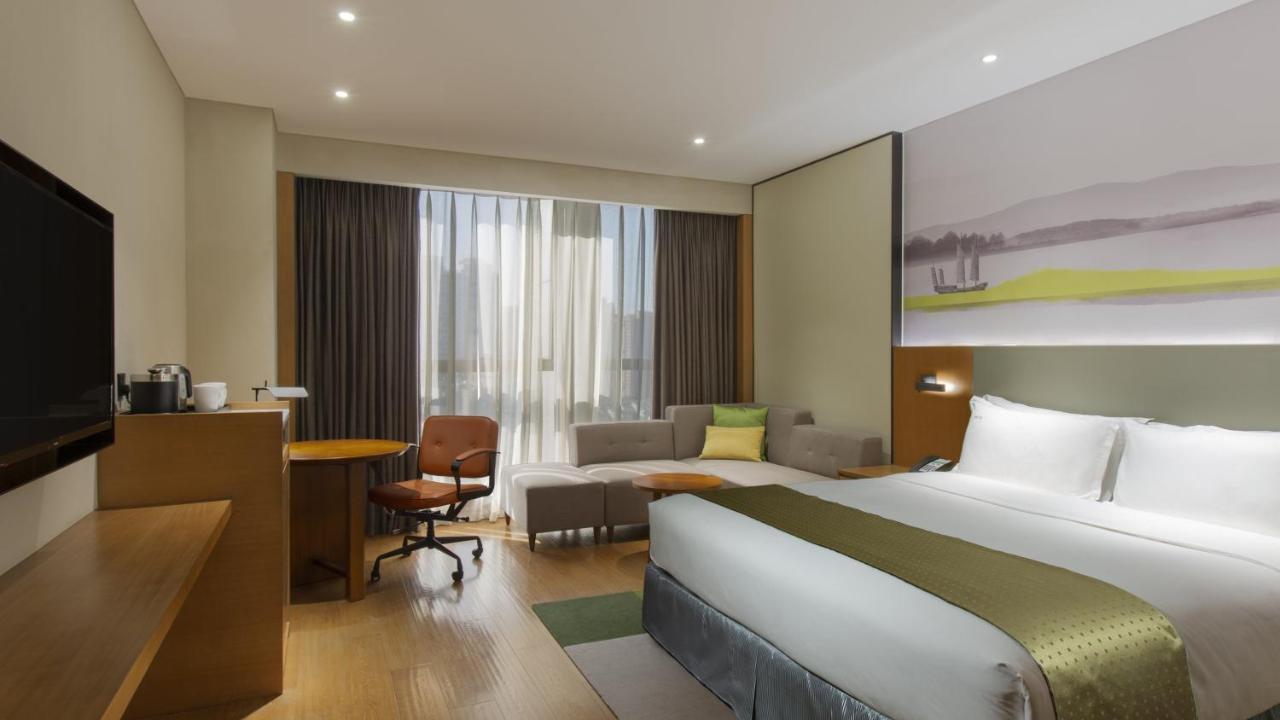 Holiday Inn & Suites Tianjin Downtown By Ihg,Tianjin Drum Tower,Joycity Shopping Mall,Tianjin Ancient Cultural Street,Haihe River,The Porcelain House,Convenient Access To Tianjin Binhai International Airport 외부 사진