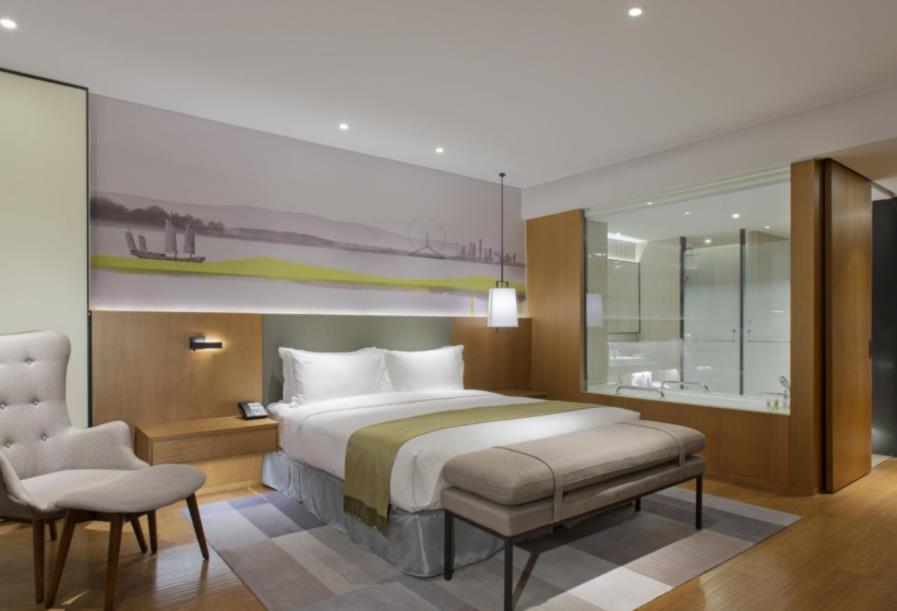 Holiday Inn & Suites Tianjin Downtown By Ihg,Tianjin Drum Tower,Joycity Shopping Mall,Tianjin Ancient Cultural Street,Haihe River,The Porcelain House,Convenient Access To Tianjin Binhai International Airport 외부 사진