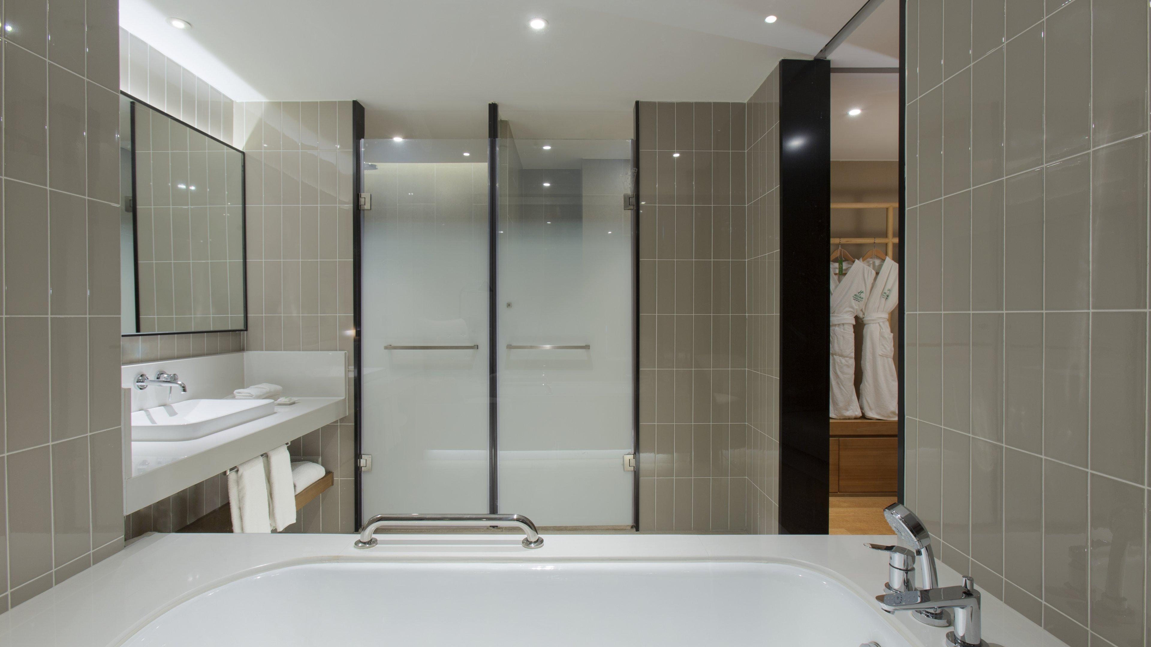 Holiday Inn & Suites Tianjin Downtown By Ihg,Tianjin Drum Tower,Joycity Shopping Mall,Tianjin Ancient Cultural Street,Haihe River,The Porcelain House,Convenient Access To Tianjin Binhai International Airport 외부 사진